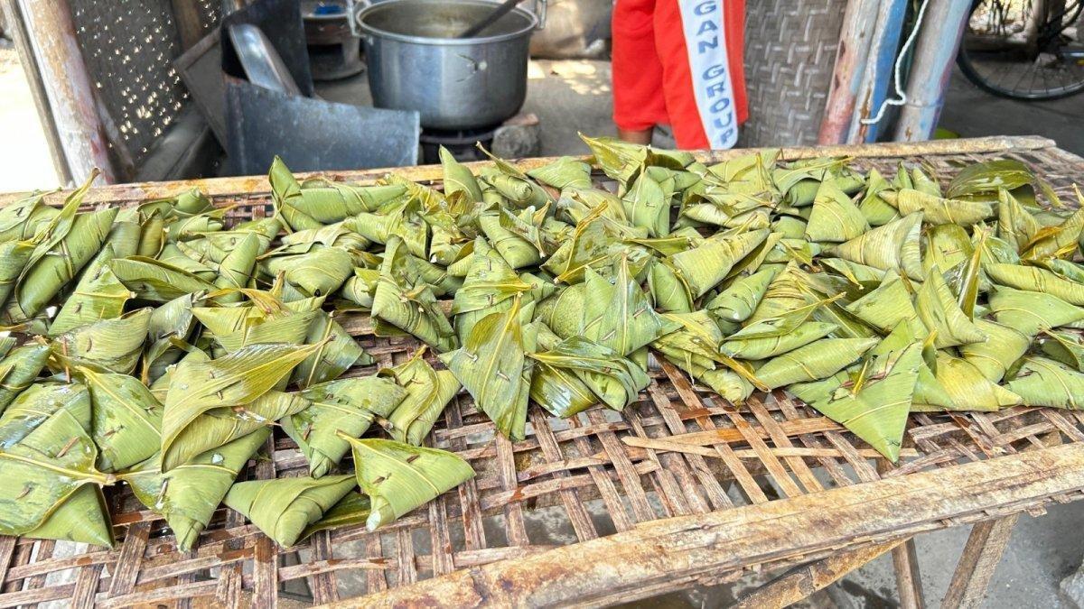 SOMPIL KHAS KLATEN: Sompil Bu Sri Koco, makanan langka jarang ditemui di Desa Gondangan, Kecamatan Jogonalan, Kabupaten Klaten, Jawa Tengah