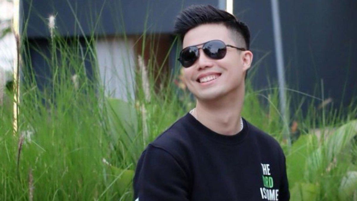 Sosok Pendeta Marcel yang viral ajak jemaat war takjil.