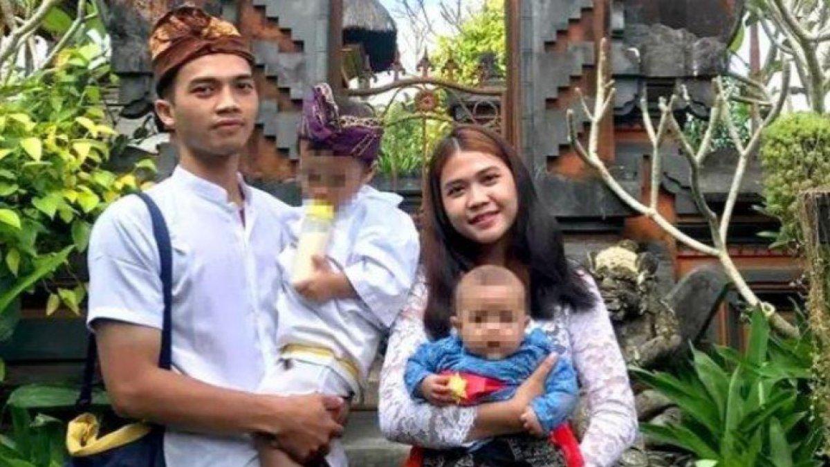 NASIB kedua anak dari suami bunuh mama muda di depan anak kandungnya 