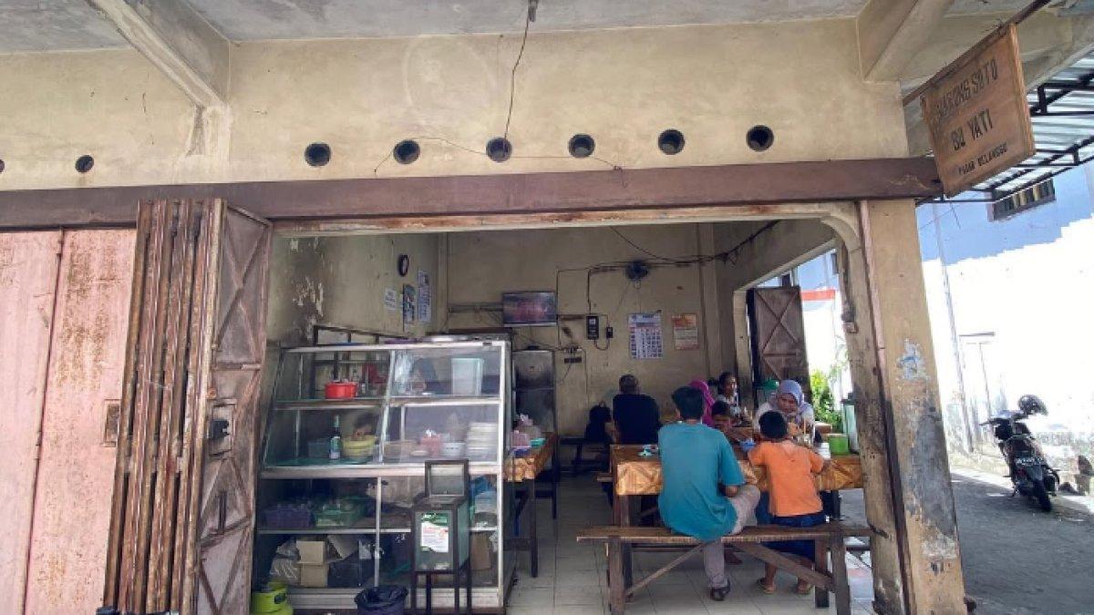 KULINER KHAS KLATEN: Warung Soto Bu Yati, Delanggu, Klaten