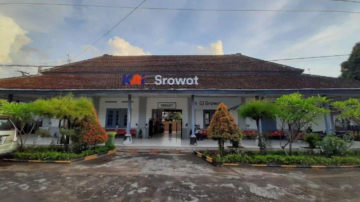 STASIUN KERETA API: Situasi Stasiun Srowot