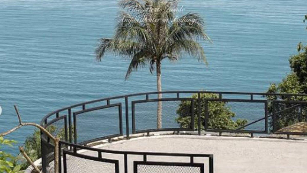 WISATA PADANG: Suasana Atrium by Lighthouse Padang di kawasan Bukit Lampu, Jalan Raya Padang-Painan Km 12