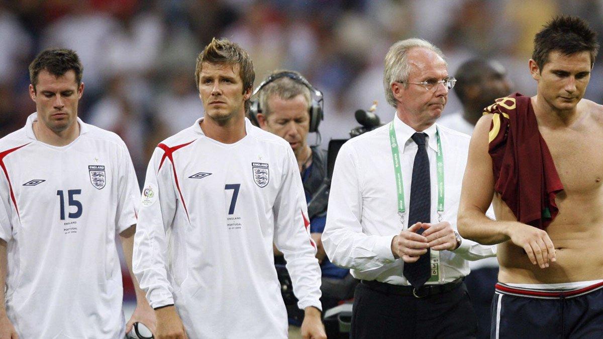 Sven-Goran Eriksson bersama anak asuhnya di Timnas Inggris: Jamie Carragher, David Beckham dan Frank Lampard.