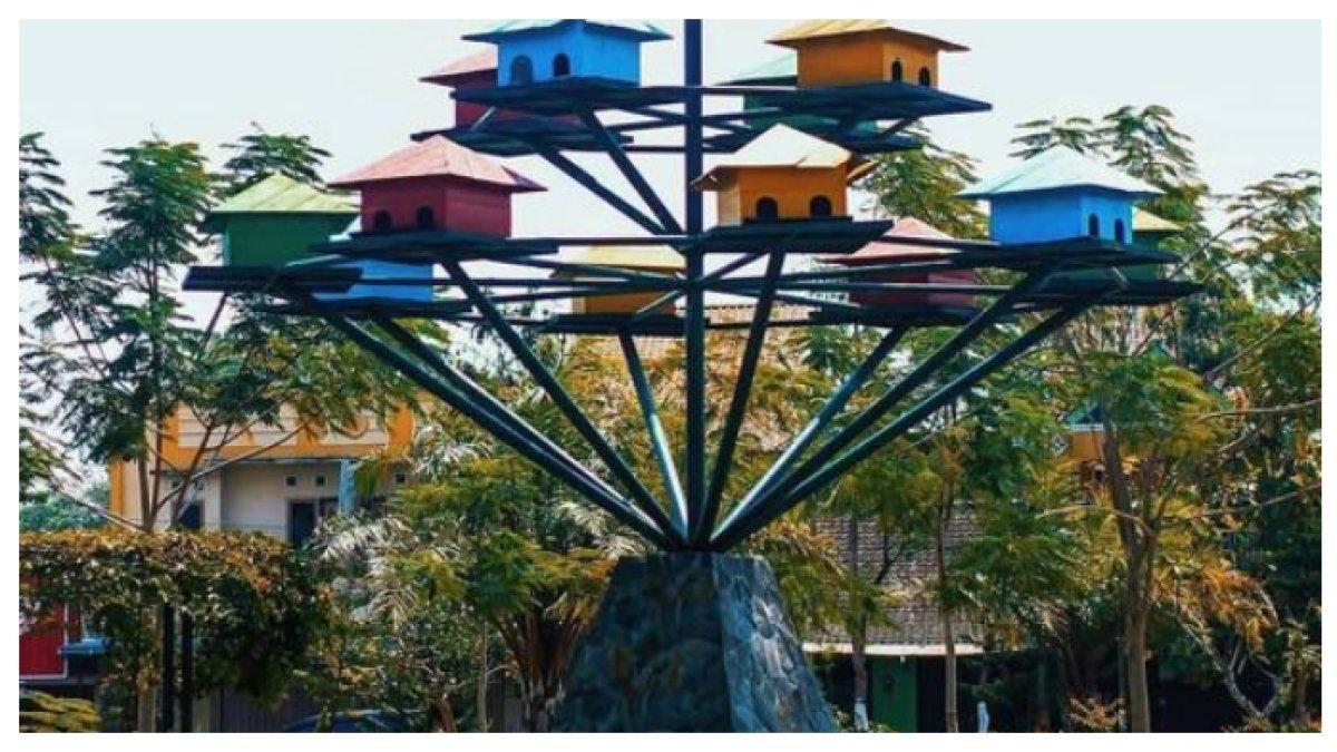 TAMAN KOTA KLATEN - Taman Gergunung Klaten atau Taman 1000 Pelangi