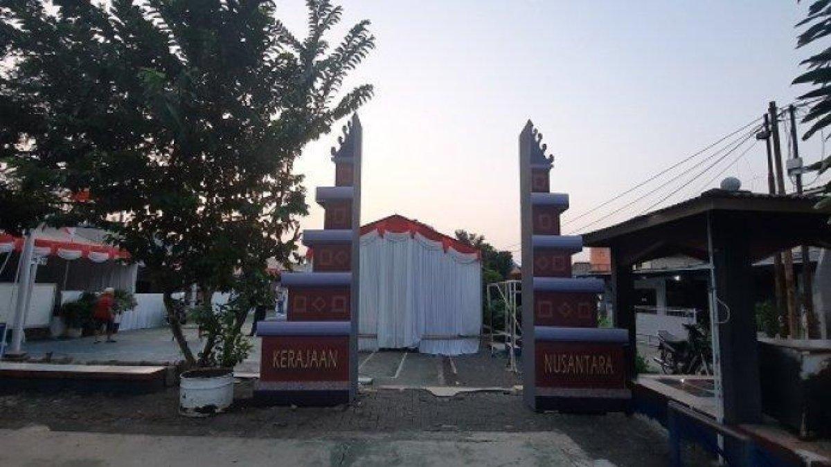 TPS tema kerajaan di Depok