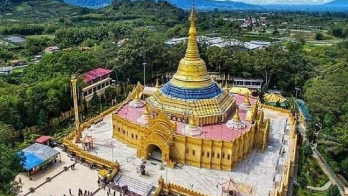 WISATA MENARIK - Potret Taman Alam Lumbini disadur dari Kompas.com pada Jumat (9/5/2025). Taman Alam Lumbini berada di Kabupaten Karo, Sumatera Utara.
