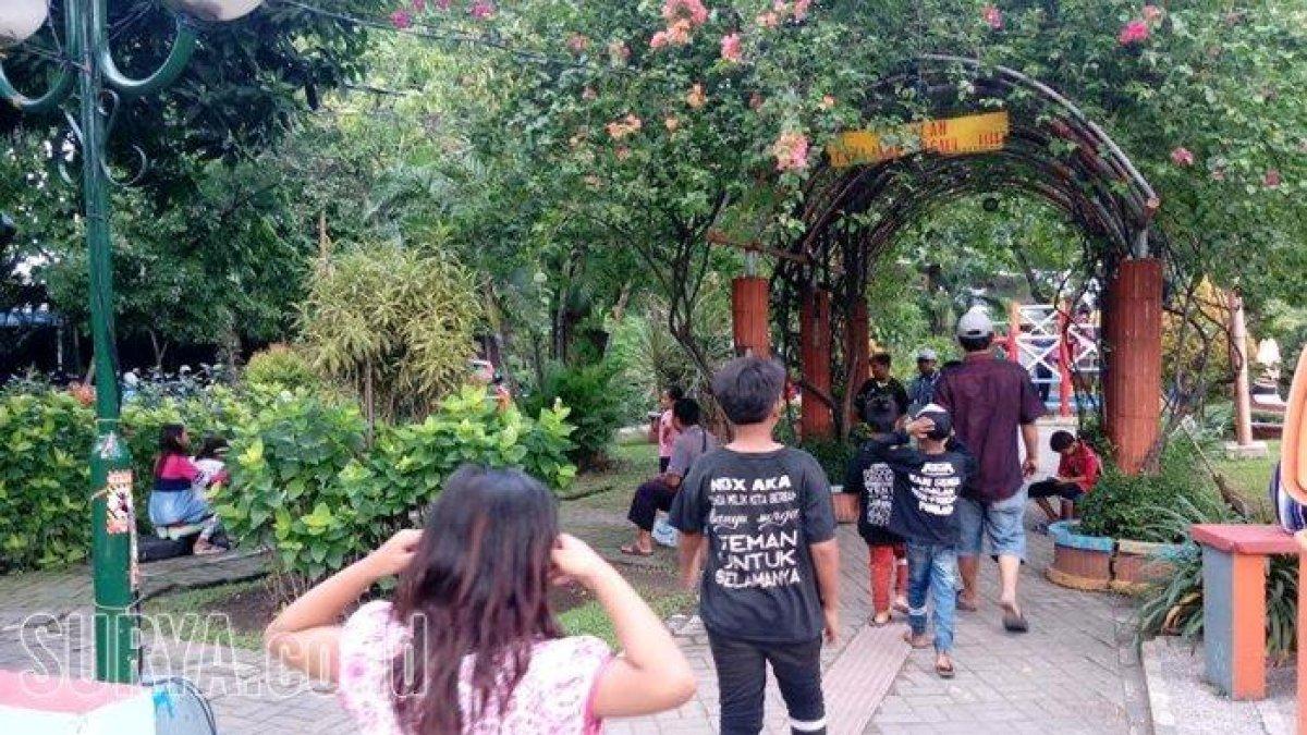 WISATA DI SURABAYA - Taman Prestasi, rekomendasi tempat wisata gratis di Surabaya yang menarik untuk dikunjungi.
