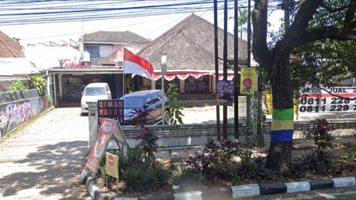 Tampak depan Rumah Musik Harry Roesli.