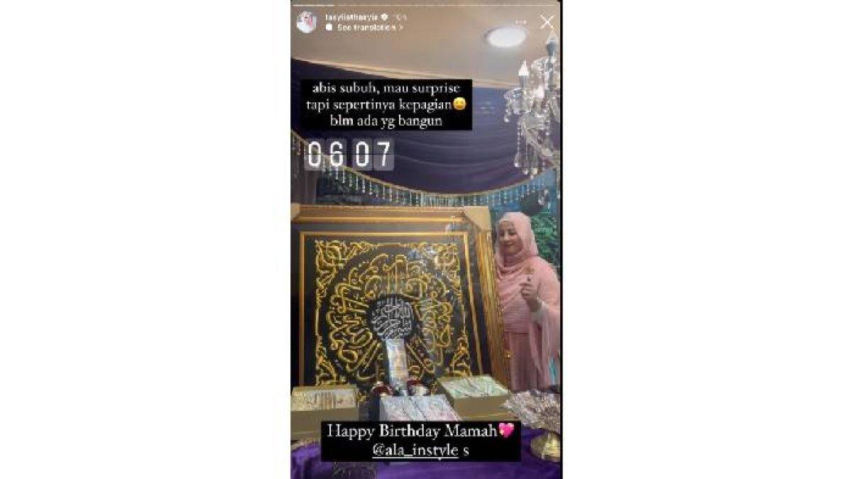 Tasyi Athasyia beri suprise ultah Ibunya
