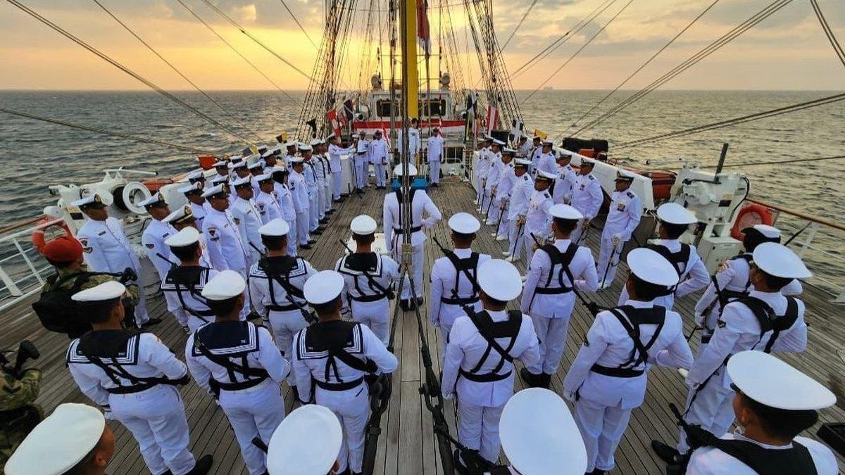 Tentara Nasional Indonesia Angkatan Laut (TNI AL) membuka rekrutmen Bintara Prajurit Karier (Bintara PK) dan Tamtama Prajurit Karier (Tamtama PK) Gelombang I Tahun 2024.