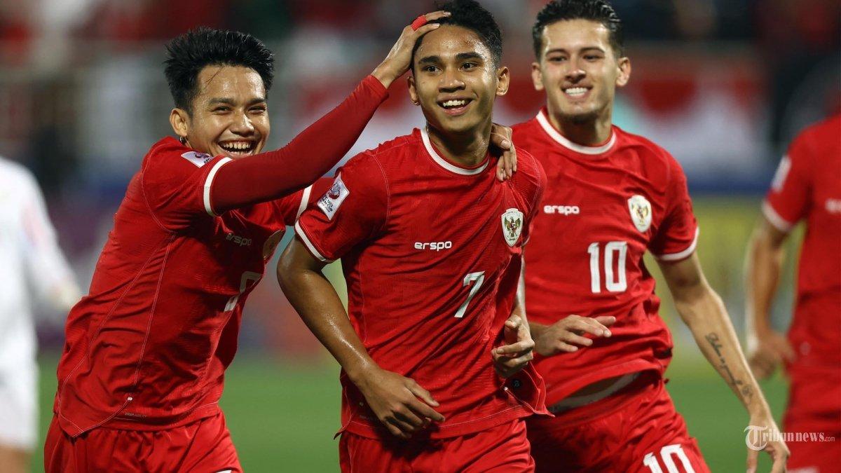 Timnas Indonesia saat melawan Yordania di Abdullah Bin Khalifa Stadium, Doha 21 April 2024.