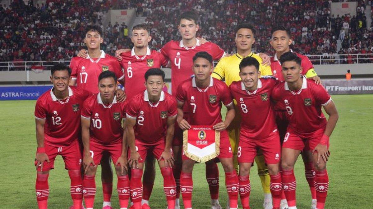KOMPAS.com/Mochamad Sadheli Susunan pemain timnas U23 Indonesia saat melawan Taiwan pada laga Grup K Kualifikasi Piala Asia U23 2024. Laga timnas U23 Indonesia vs Taiwan tersebut akan dilangsungkan di Stadion Manahan, Solo, pada Sabtu (9/9/2023) pukul 19.00 WIB.
