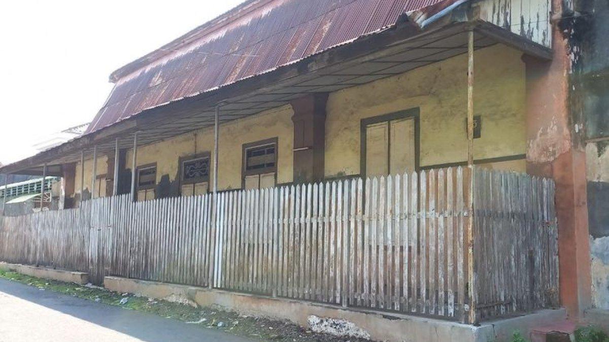 WISATA SOLO: Toko yang menjual barang mewah di Loji Wetan pada zaman penjajahan Belanda