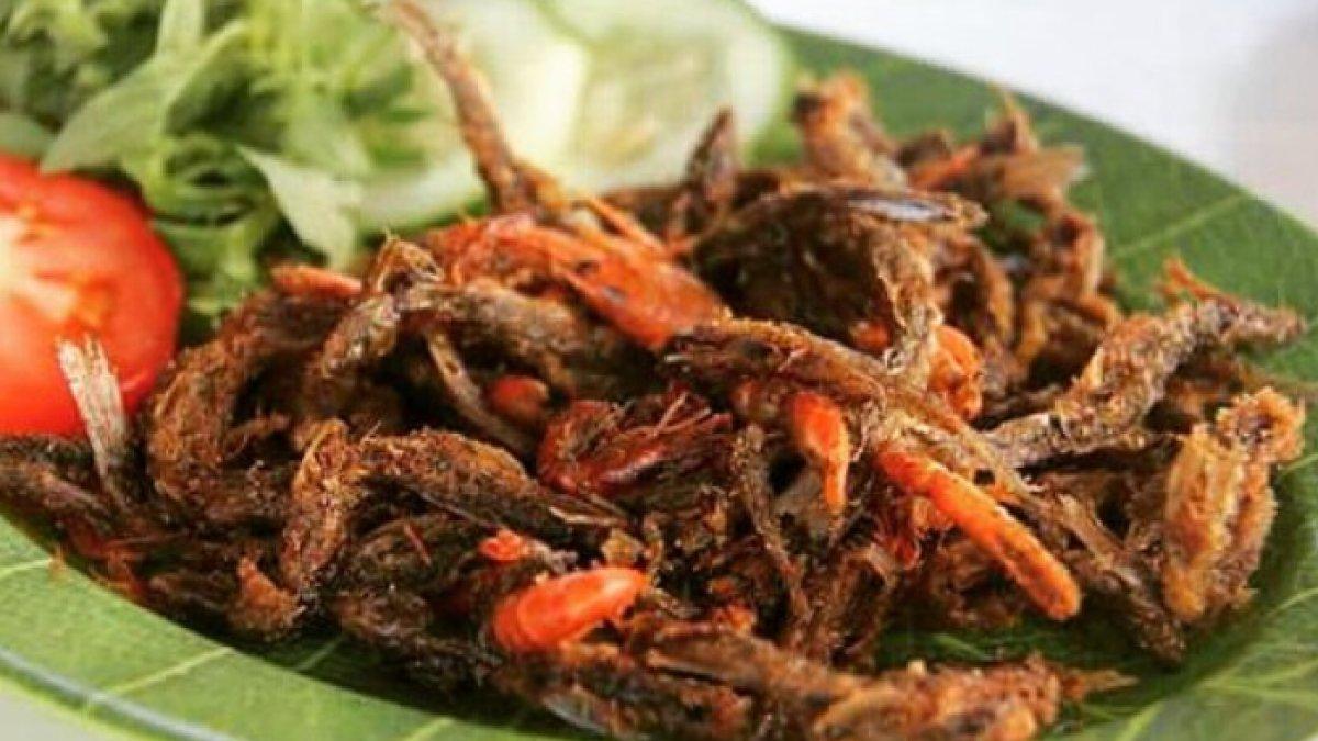 REKOMENDASI KULINER LEZAT: