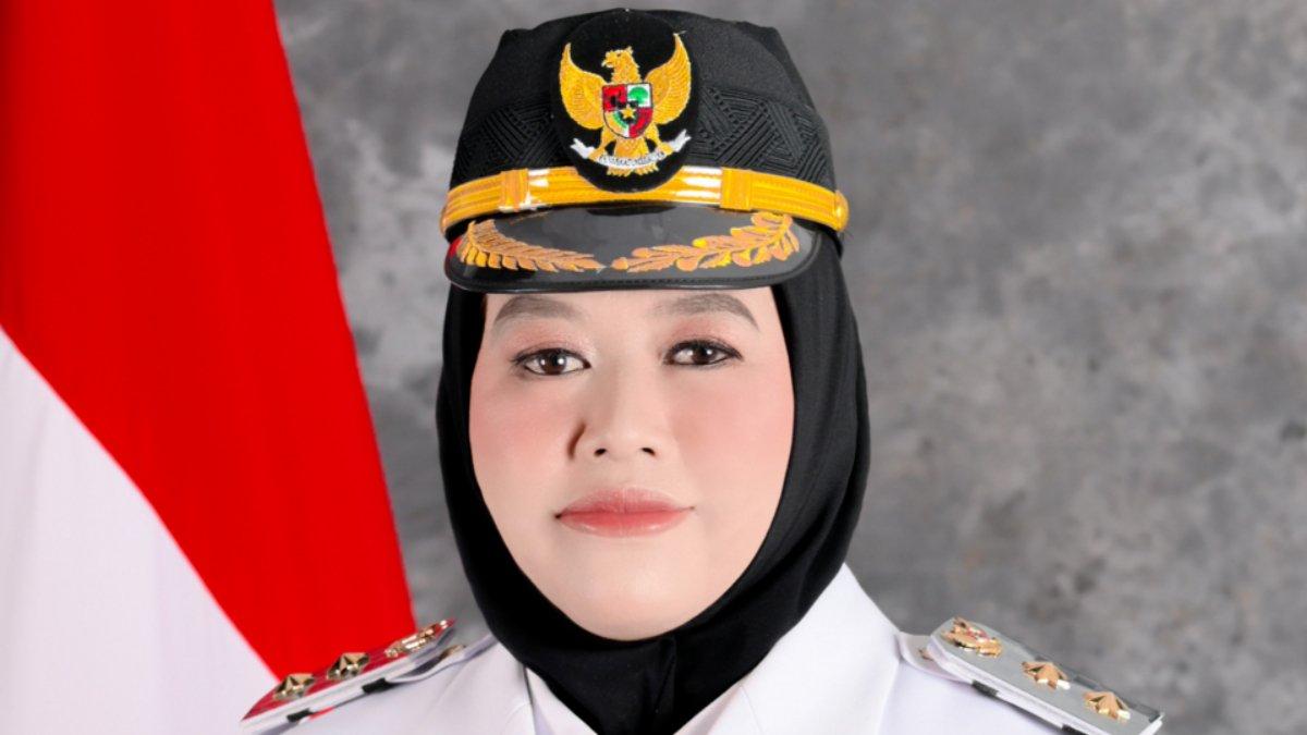 SOSOK WABUP - Umi Laila wakil bupati Pringsewu 2025 dokumen Wikipedia (1/6/2025).