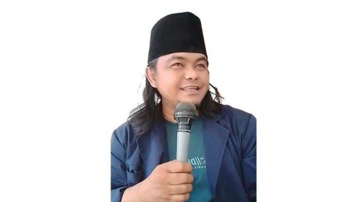 Ustadz Amo Zakaria (39) yang merupakan mantan tukang cilok berhas
