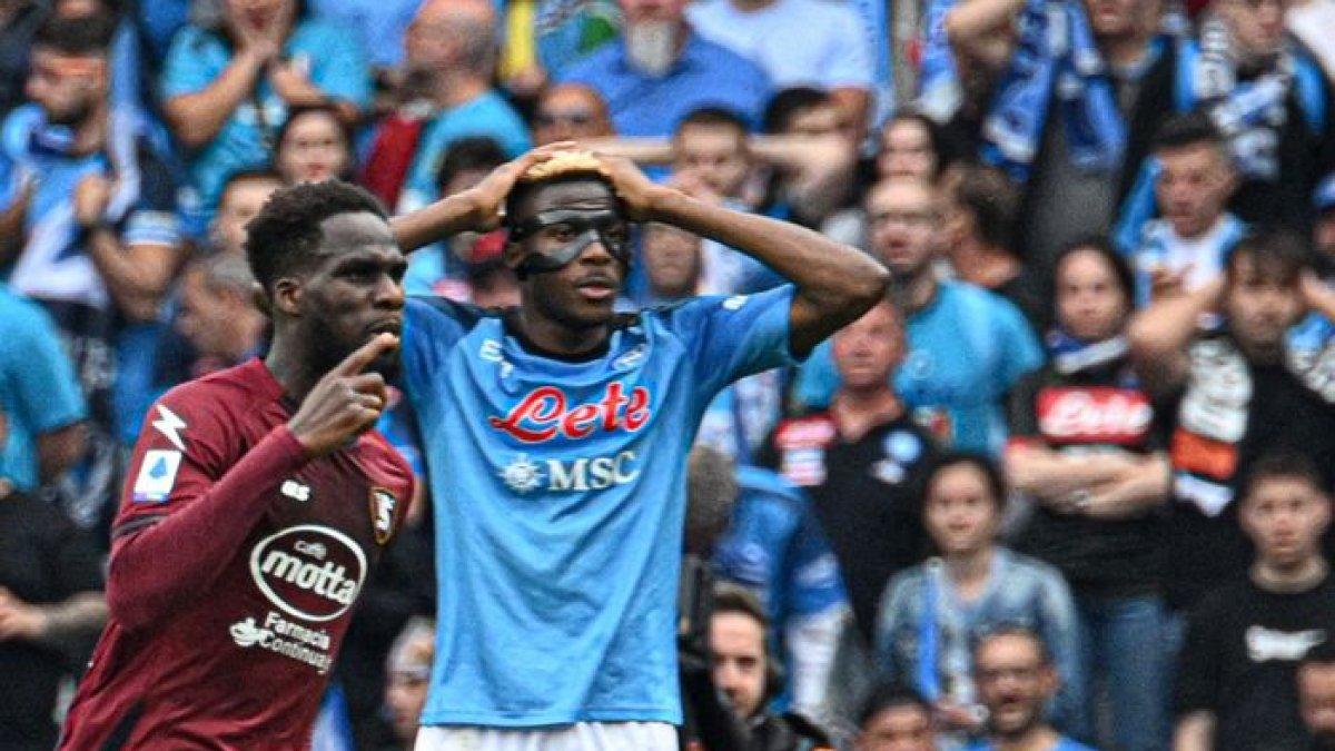 Victor Osimhen mendapat ejekan dari akun Tiktok resmi Napoli.