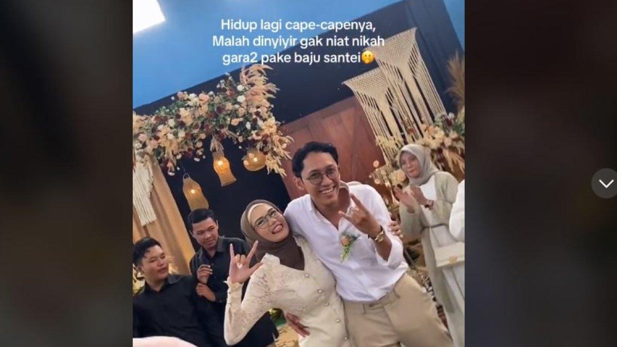 Viral pengantin pakai baju sederhana j
