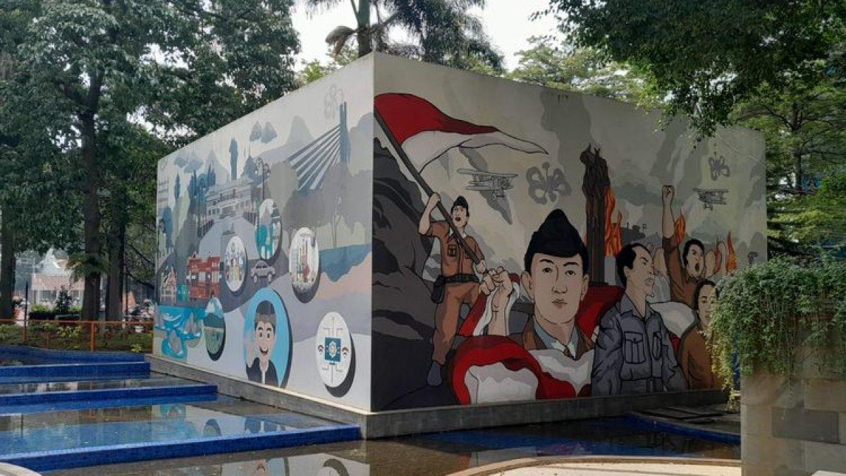 WISATA DI BANDUNG - Ilustrasi Mural di Taman Sejarah Bandung.