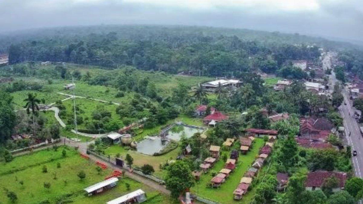 WISATA DI BOYOLALI - Gentong Kencono di Boyolali, difoto dari atas.