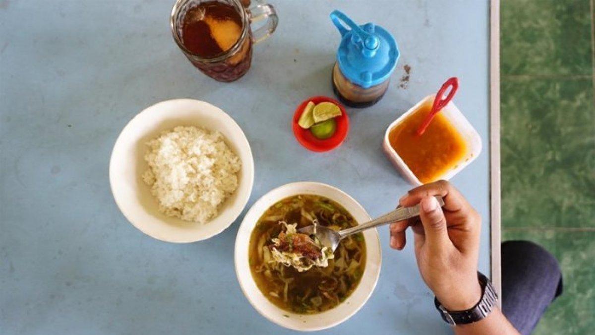 WISATA KULINER KLATEN - Soto Bebek di Warung Bu Siswo, Klaten.