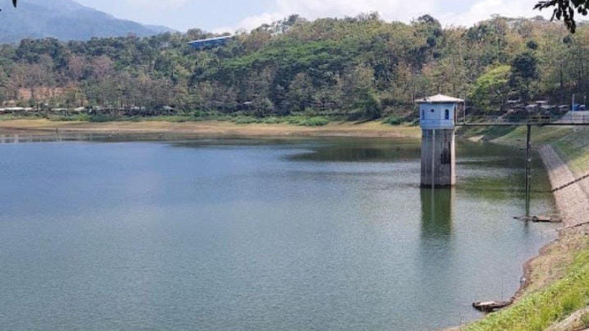 WISATA SERU - Potret Waduk Gunung Rowo disadur dari Kompas.com pada Rabu (9/42025). Waduk Gunung Rowo berada di Desa Sitiluhur, Kecamatan Gembong, Kabupaten Pati, Jawa Tengah.