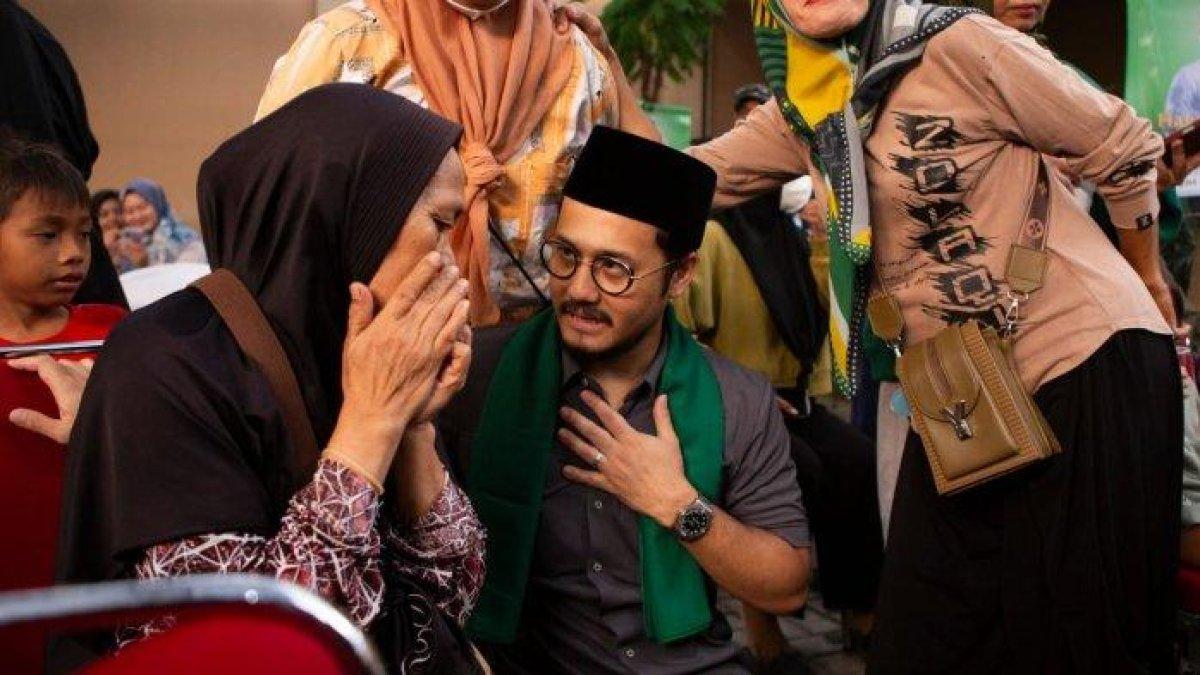 SOSOK KEPALA DAERAH - Wakil Wali Kota Cilegon, Fajar saat safari politik dan menyapa warga Kecamatan Gerogol, Kota Cilegon, Kamis (5/9/2024).