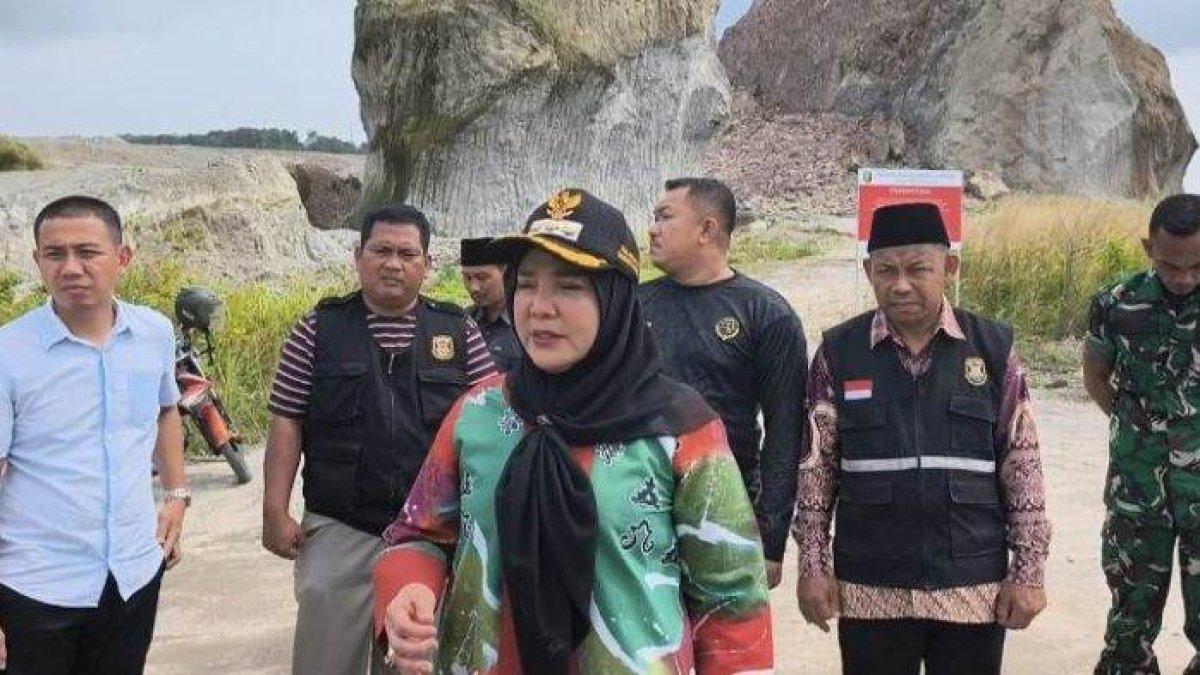 PROGRAM WALI KOTA BANDAR LAMPUNG - Wali Kota Bandar Lampung Eva Dwiana, Sabtu (28/6/2025). Pihaknya mengatakan pemerintah pusat akan membantu perbaikan di Bandar Lampung.