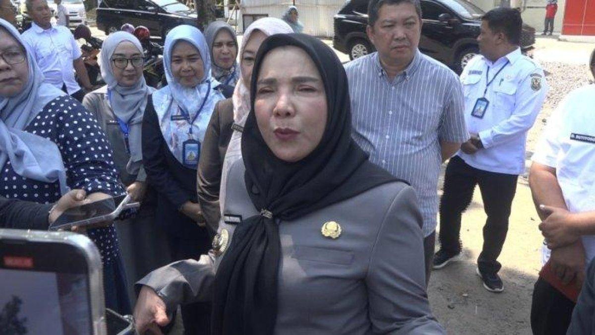 PROGRAM WALI KOTA BANDAR LAMPUNG - Wali Kota Bandar Lampung Eva Dwiana mengunjungi RSUD A Dadi Tjokrodipo, Rabu (2/7/2025). Ia mengatakan, Pemkot Bandar Lampung akan membangun rumah sakit penyakit dalam.