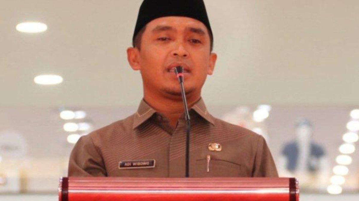 Wali Kota Pasuruan Adi Wibowo