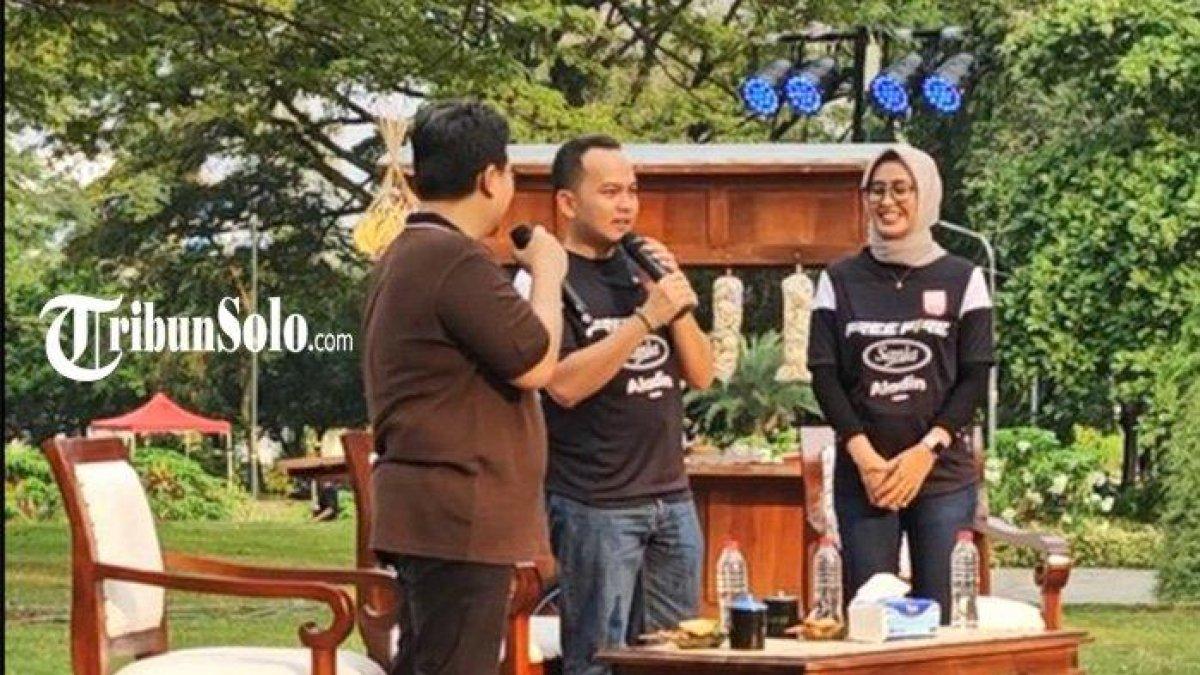 100 HARI KERJA - Wali Kota Solo Respati Ardi dan Wakil Wali Kota Solo Astrid Widayani mengadakan refleksi 100 hari kerja di Taman Balekambang, Selasa (3/6/2025). Sejumlah program berhasil dijalankan mulai dari Rumah Siap Kerja, UMKM Center, hingga Posyandu Plus.