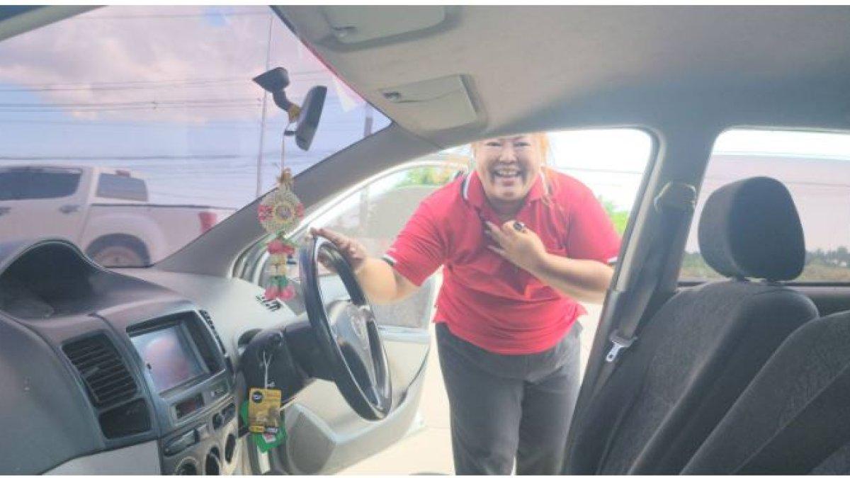 Wanita jual mobilnya demi nikahi selingkuhgan. h