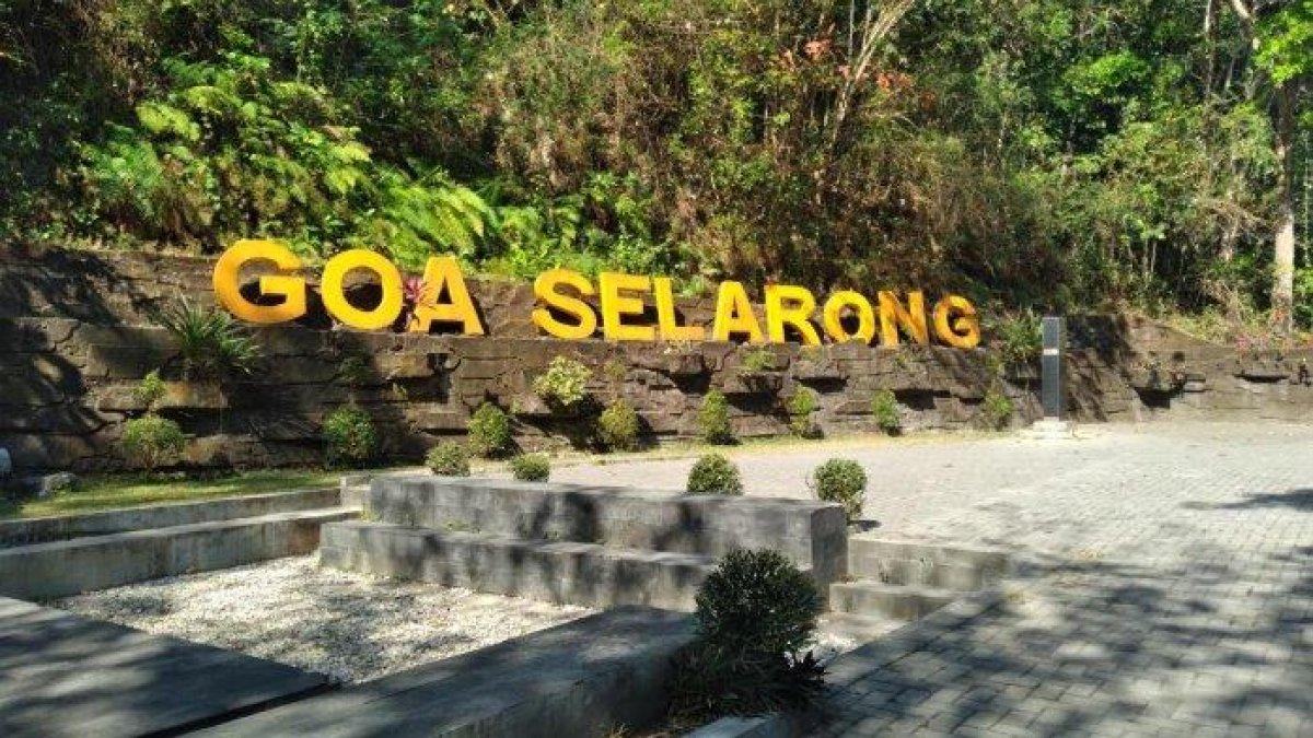 WISATA GOA - Wisata sejarah sekaligus napak tilas tempat persembunyian Pangeran Diponegoro di Goa Selarong.