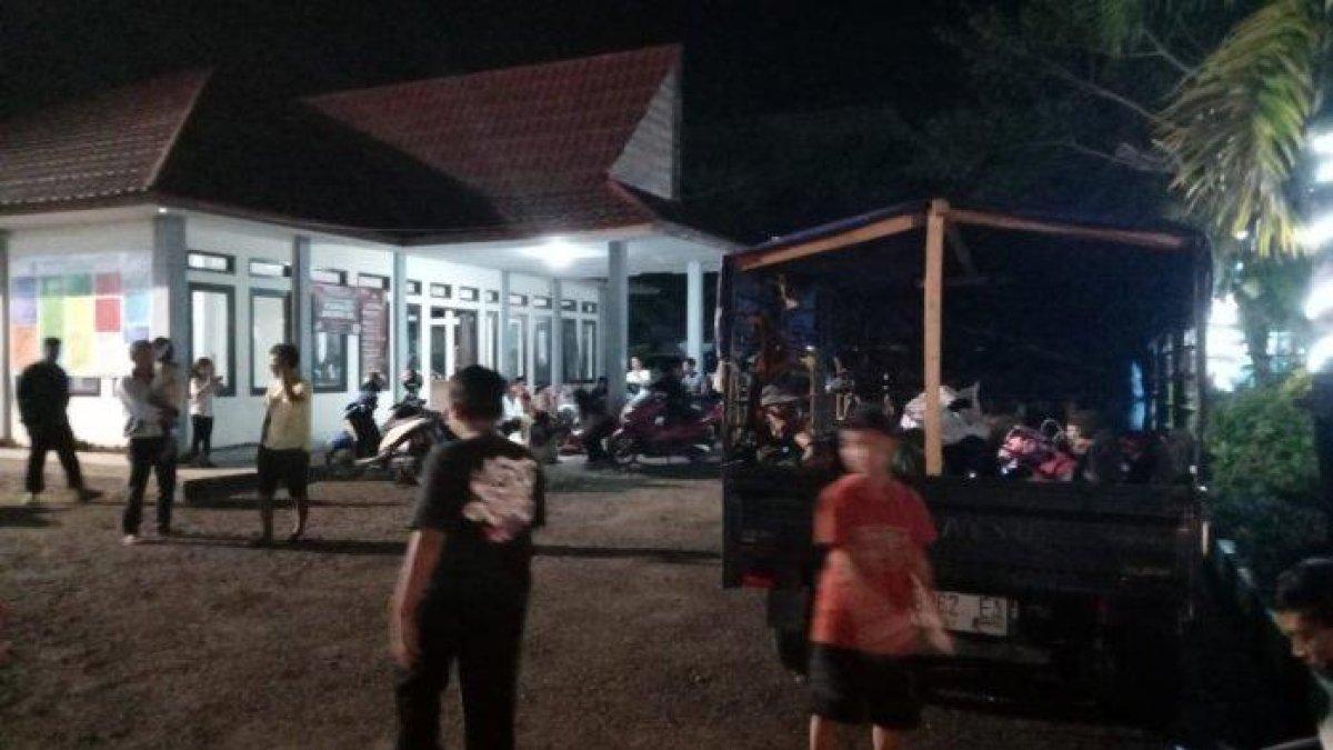 Wisatawan di Pantai Selatan Garut yang panik setelah gempa Garut pada 27 April 2024