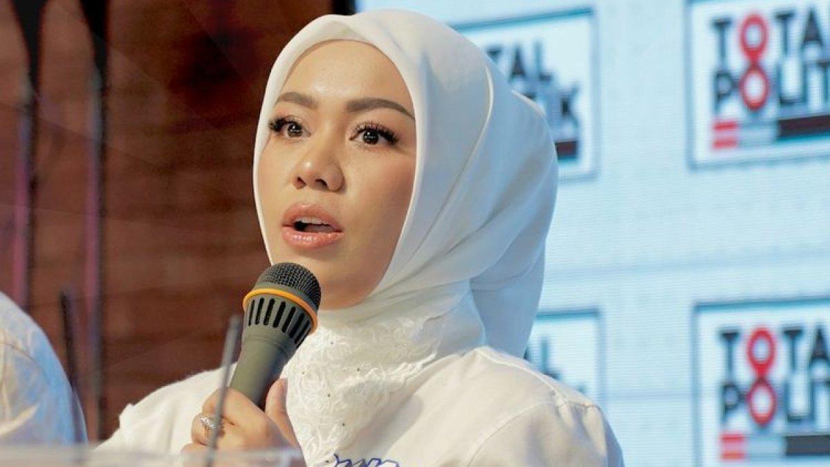 Zita Anjani, politisi anak ketua umum PAN