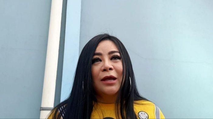 Anisa Bahar 