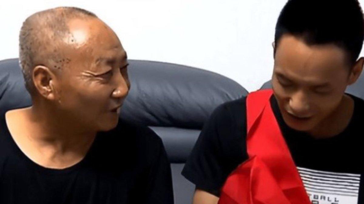 Ayah dan anak ini telah 27 tahun terpisah, kini bertemu kembali berkat petunjuk dari mimpi.