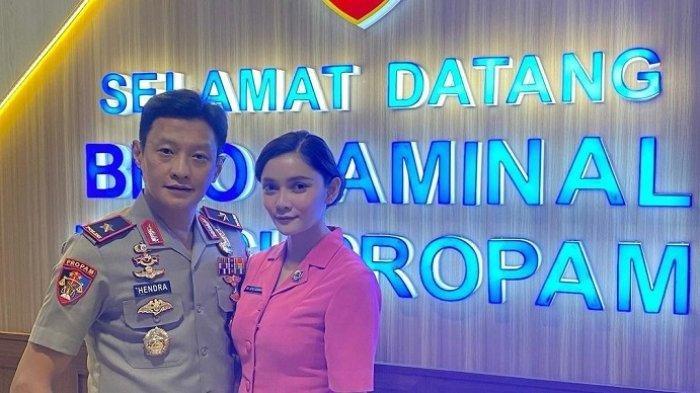 PROFIL SEALI SYAH - Brigjen Hendra Kurniawan dan sang istri, Seali Syah. Ini profil Seali Syah