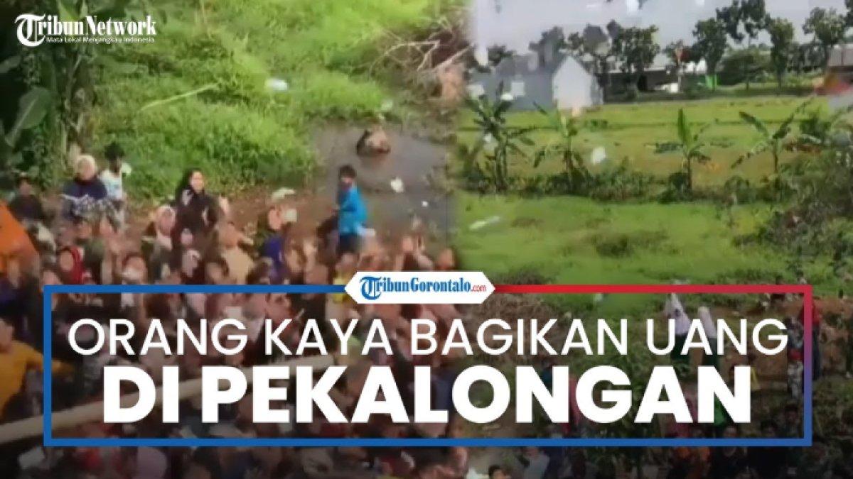 Crazy Rich di Pekalongan sebar duit Rp 35 juta dari atap rumah, malah ricuh