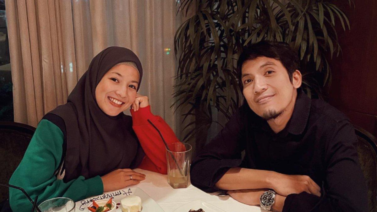 Desta Mahendra diisukan Gugat Cerai Natasha Rizky