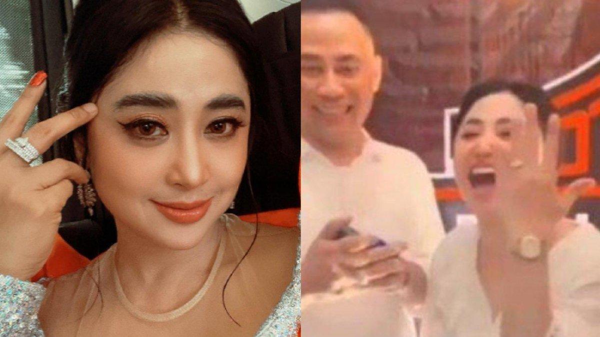 Dewi Perssik bertemu calon mertua yang tak lain ibunda dari Rully sang pilot.