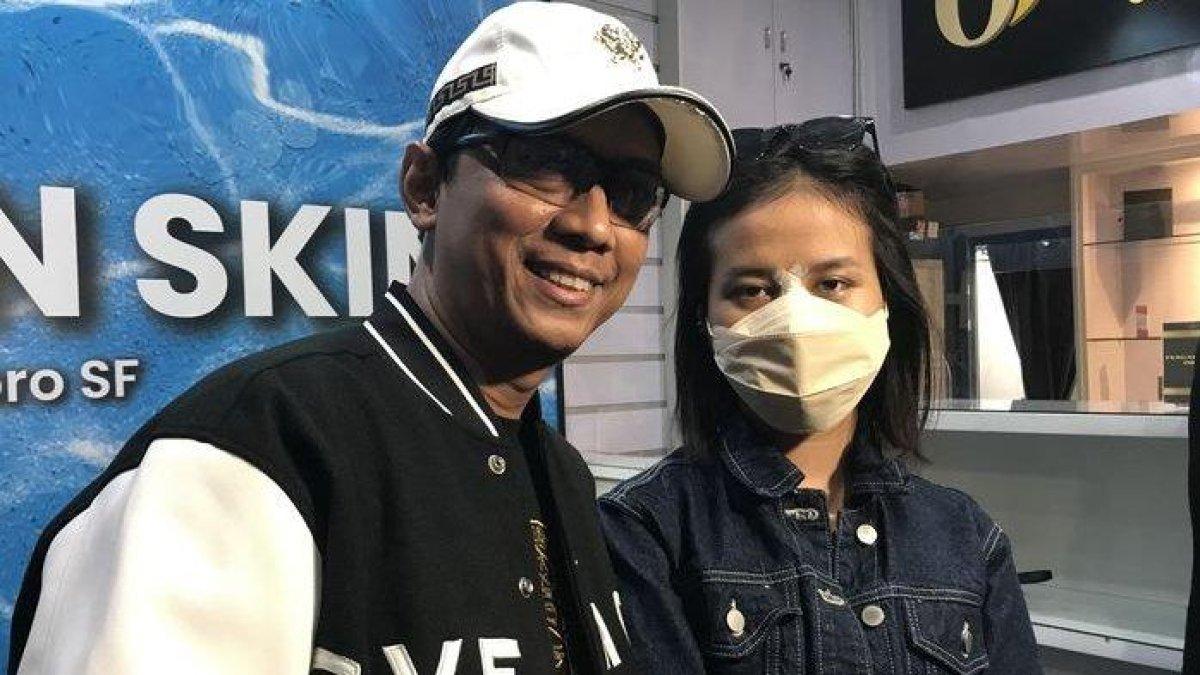 Setelah operasi, Doddy Sudrajat menyebut bahwa Mayang mulai merasakan sakit di hidungnya.
