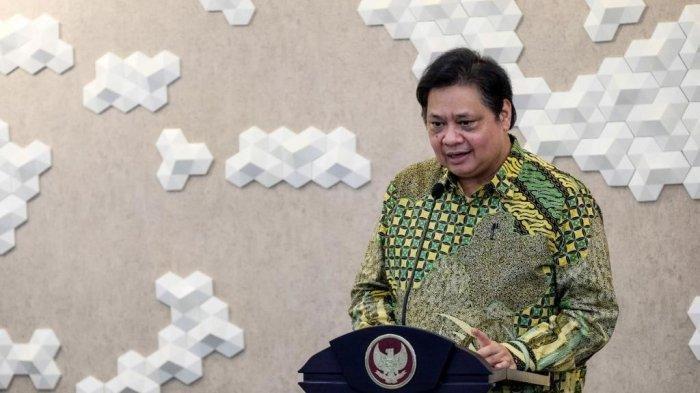 Menteri Koordinator Bidang Perekonomian Airlangga Hartarto yang hadir secara virtual saat melepas ekspor perdana SGA KEK Galang Batang di Bintan, Provinsi Kepulauan Riau, Jumat (2/7/2021).