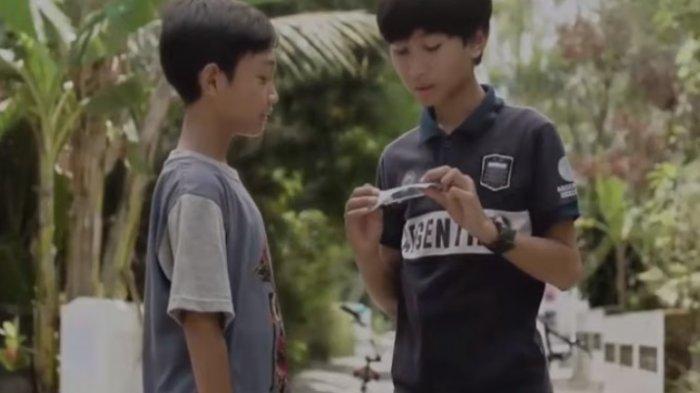 Ilustrasi belajar kelompok sosial,- Kunci jawaban dari soal 'Identifikasi kesamaan karakteristik kelompok klub blasting rijder dengan karakteristik berbagai jenis kelompok sosial!'