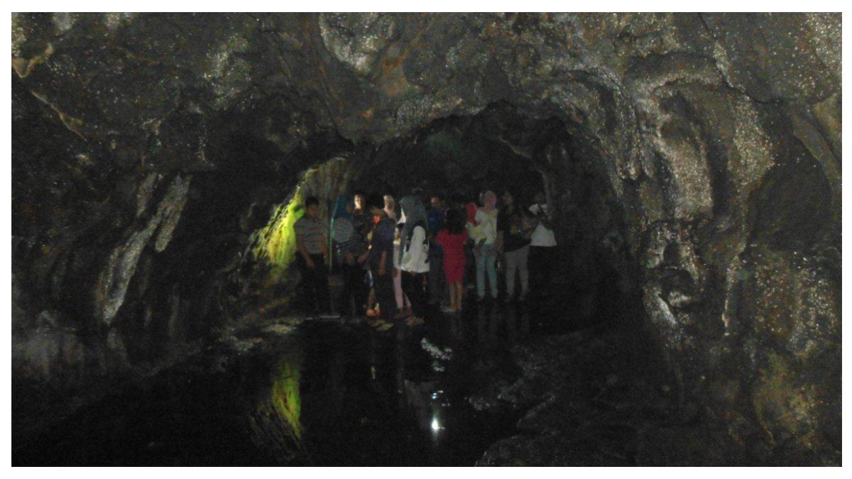 Suasana di dalam Golaga