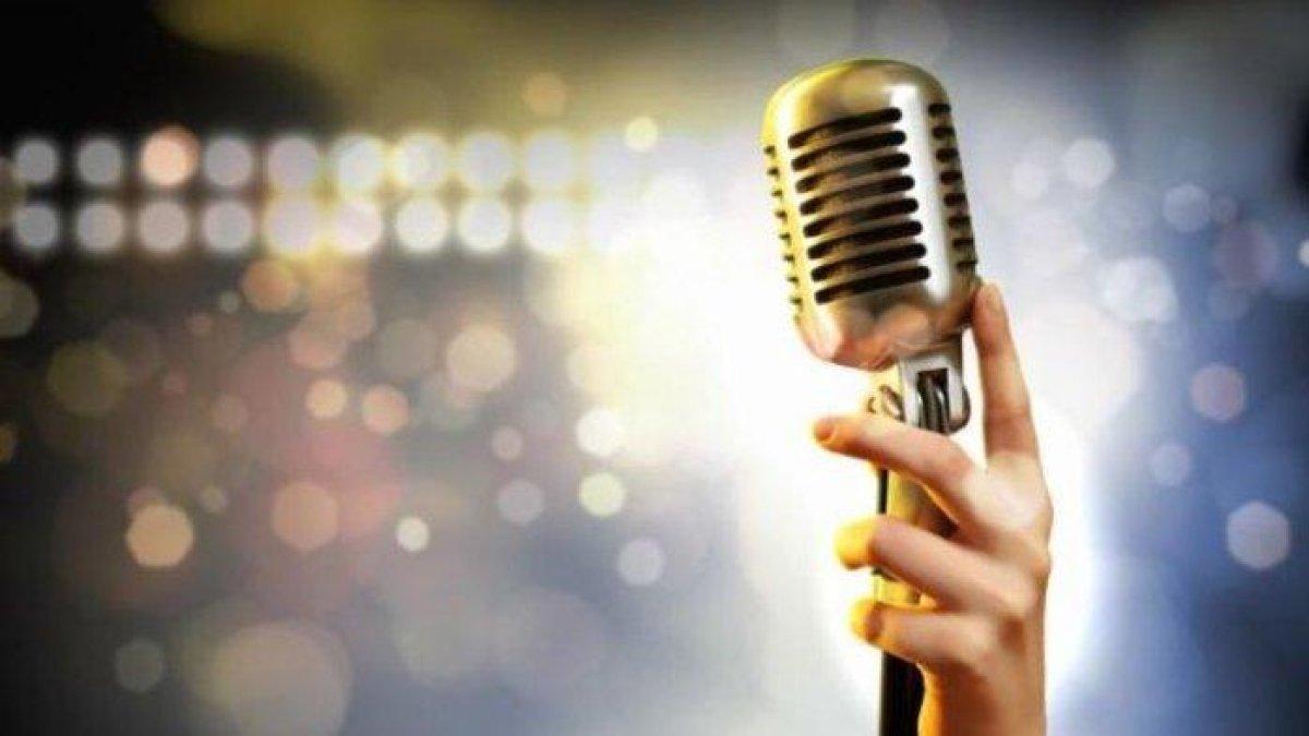 Ilustrasi karaoke