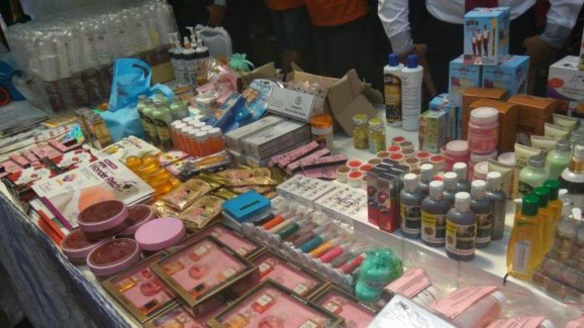ILUSTRASI kosmetik ilegal