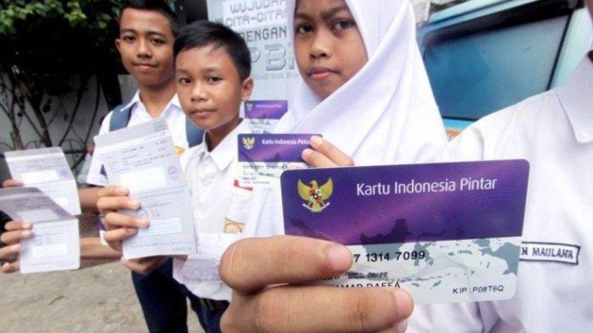 Ilustrasi penerima BLT Kemdikbud 2023.