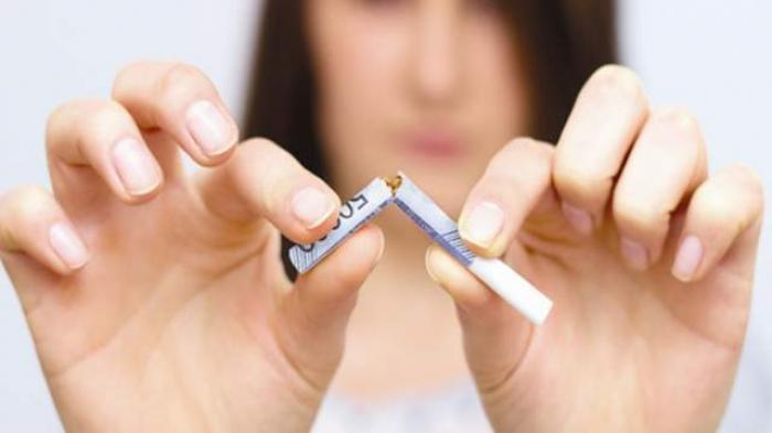 Ilustrasi cara mengobati kecanduan rokok.