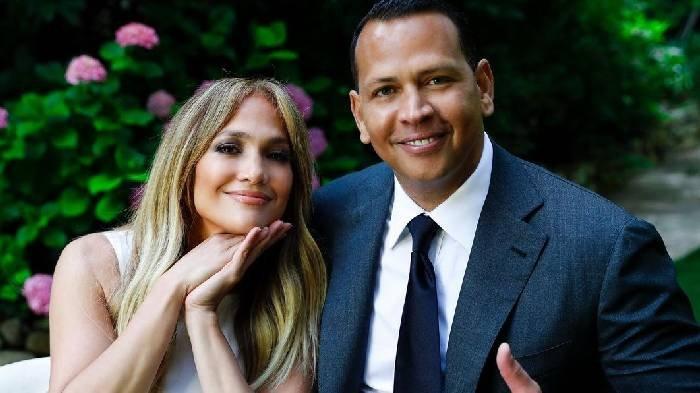 Jennifer Lopez dan Alex Rodriguez, kekasihnya